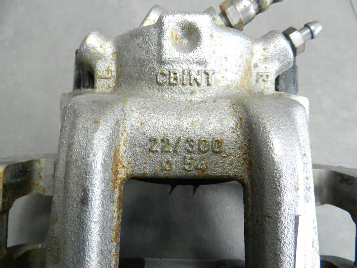 BMW 3 F34 CLAMP RIGHT FRONT