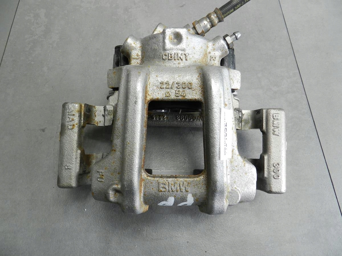 BMW 3 F34 CLAMP RIGHT FRONT