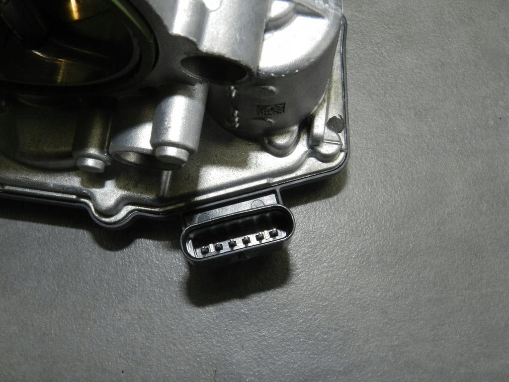 BMW 3 G20 2.0i THROTTLE 8623324