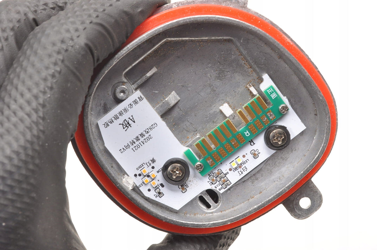 BMW 3 G20 CONVERTER LED MODULE 1420000425 R