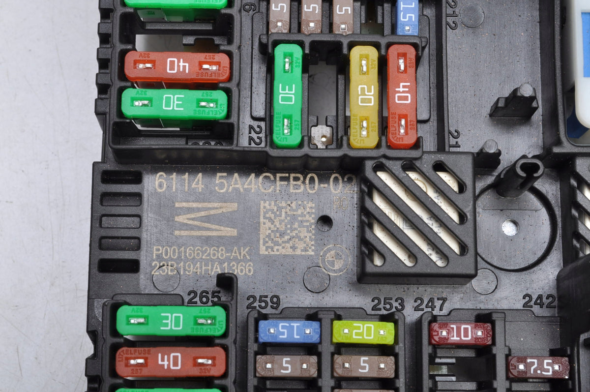 BMW 3 G20 CURRENT DISTRIBUTOR 5A4CFB0 5A647E2