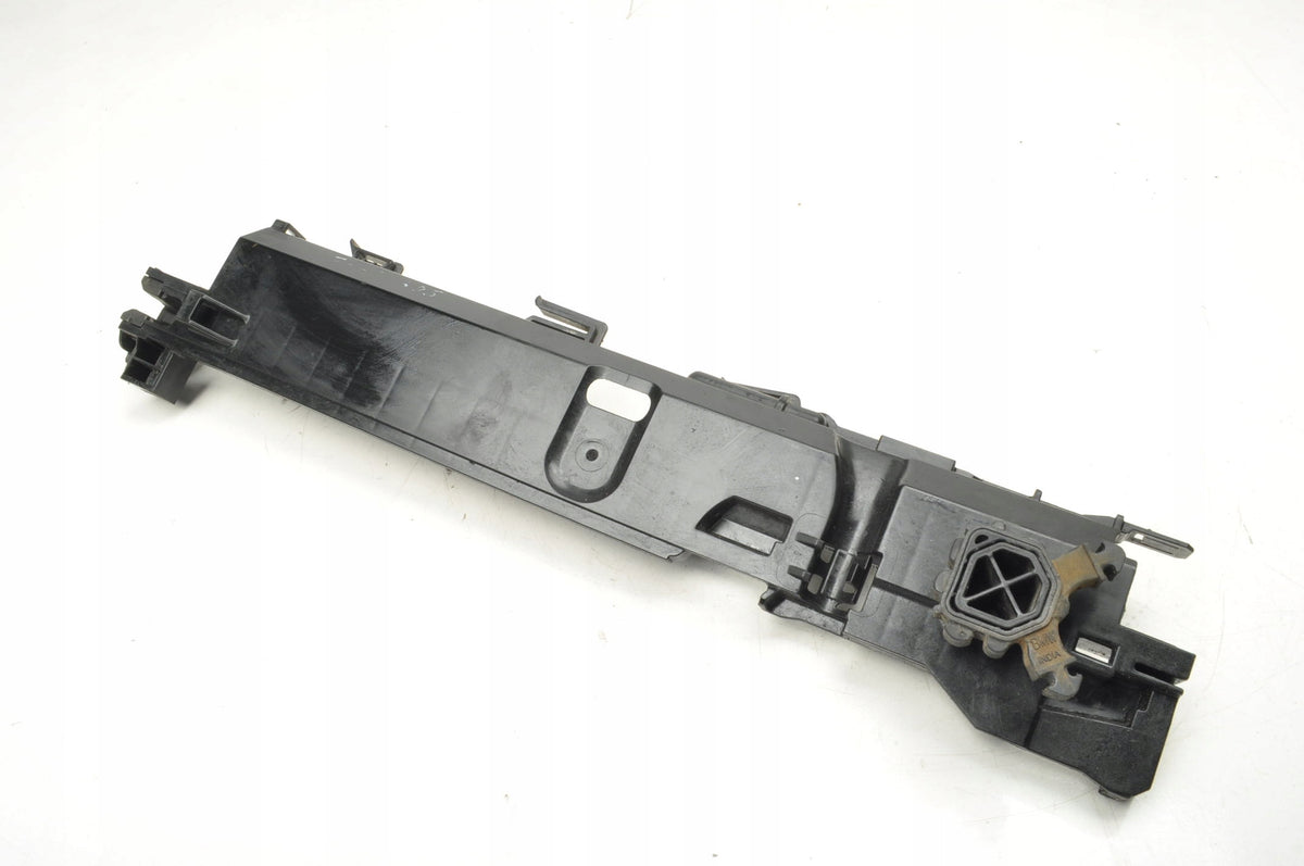 BMW 3 G20 G21 RADIATOR MOUNT 8666839