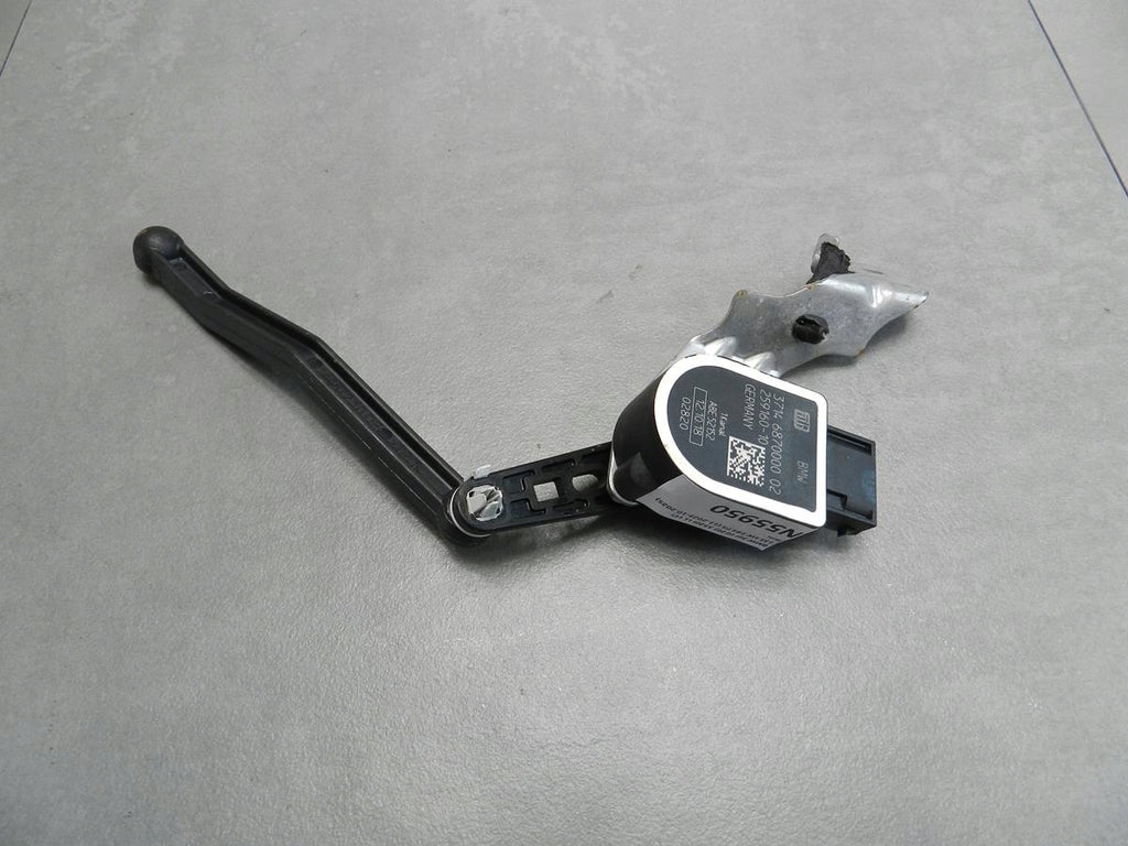 BMW 3 G20 LIGHT LEVEL SENSOR 6878573