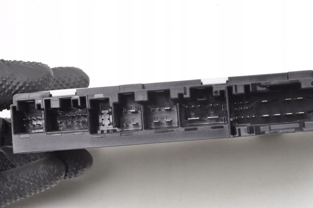 BMW 4 M4 F82 SEAT CONTROLLER MODULE 7474972