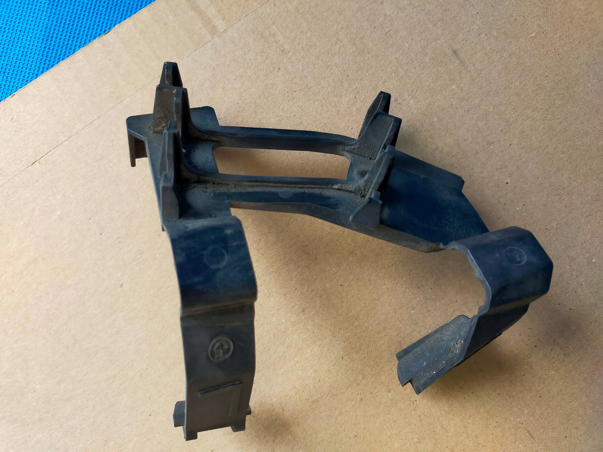 BMW 5 ER G31 TOURING 2018 R 520D 140KW CONTROL ARM LEFT REAR 6861119