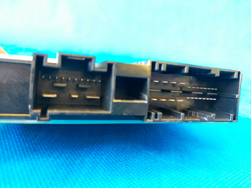 BMW 5 ER G31 TOURING 2018 R 520D 140KW MODULE DRIVER SCR ADBLUE 8740048