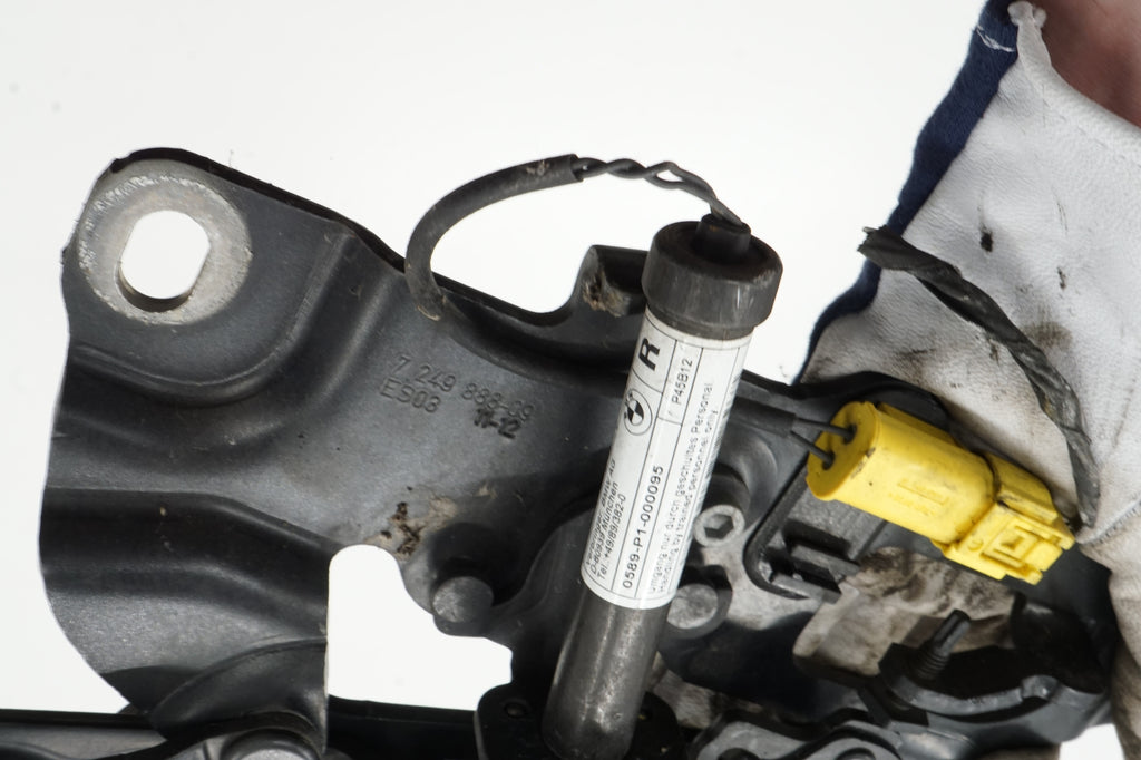 BMW 5 F10 F11 12R MASK HINGE RIGHT CARTRIDGE B90 7249888 7263056