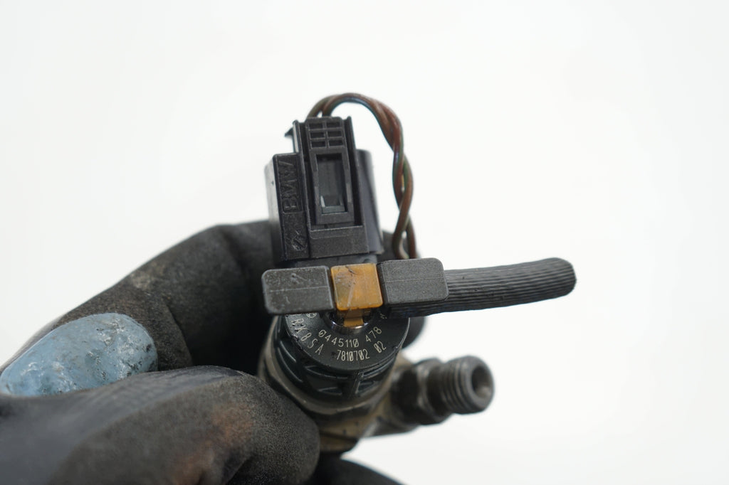 BMW 5 F10 F11 2.0D INJECTION INJECTOR 7810702
