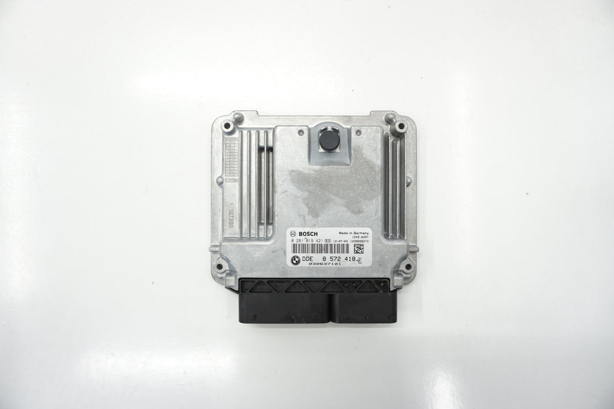 BMW 5 F10 F11 ENGINE CONTROLLER 2.0D 8572418