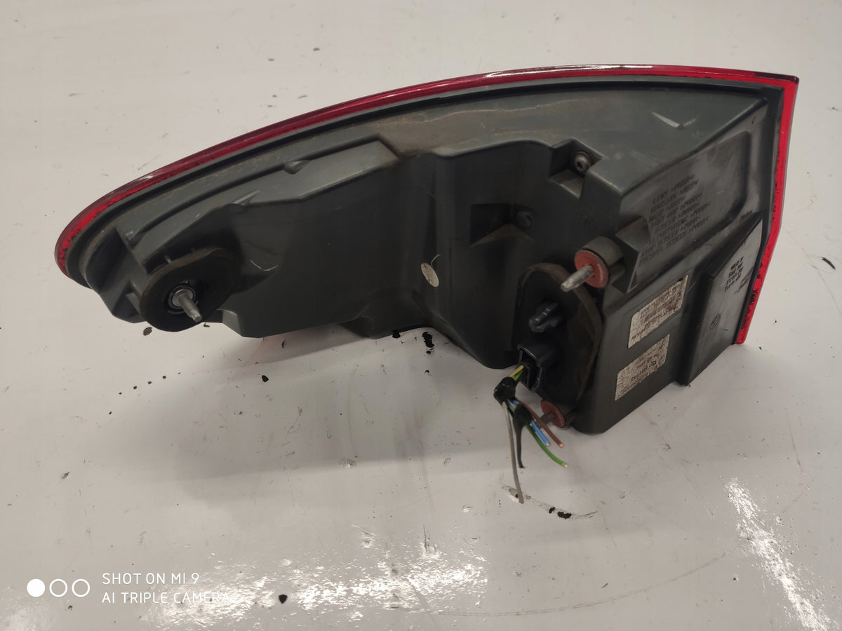 BMW 5 F11 LAMP RIGHT REAR
