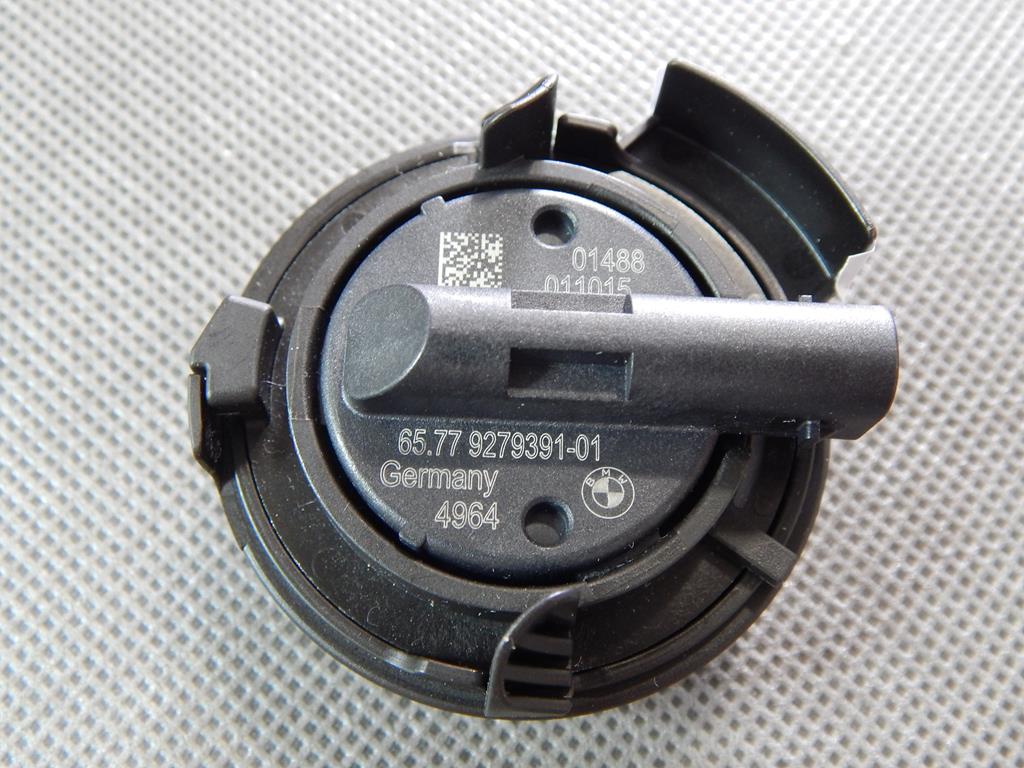 BMW 5 G30 IMPACT SENSOR RIGHT FRONT 01101565