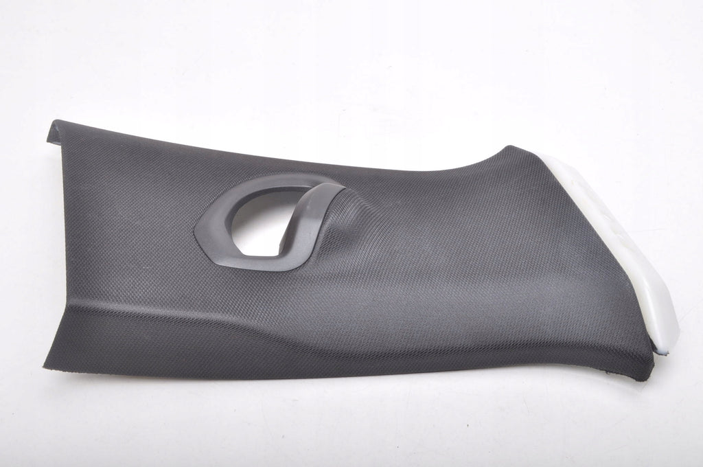 BMW 5 G60 POST COVER PLASTIC 24R 9504300 5A115C6