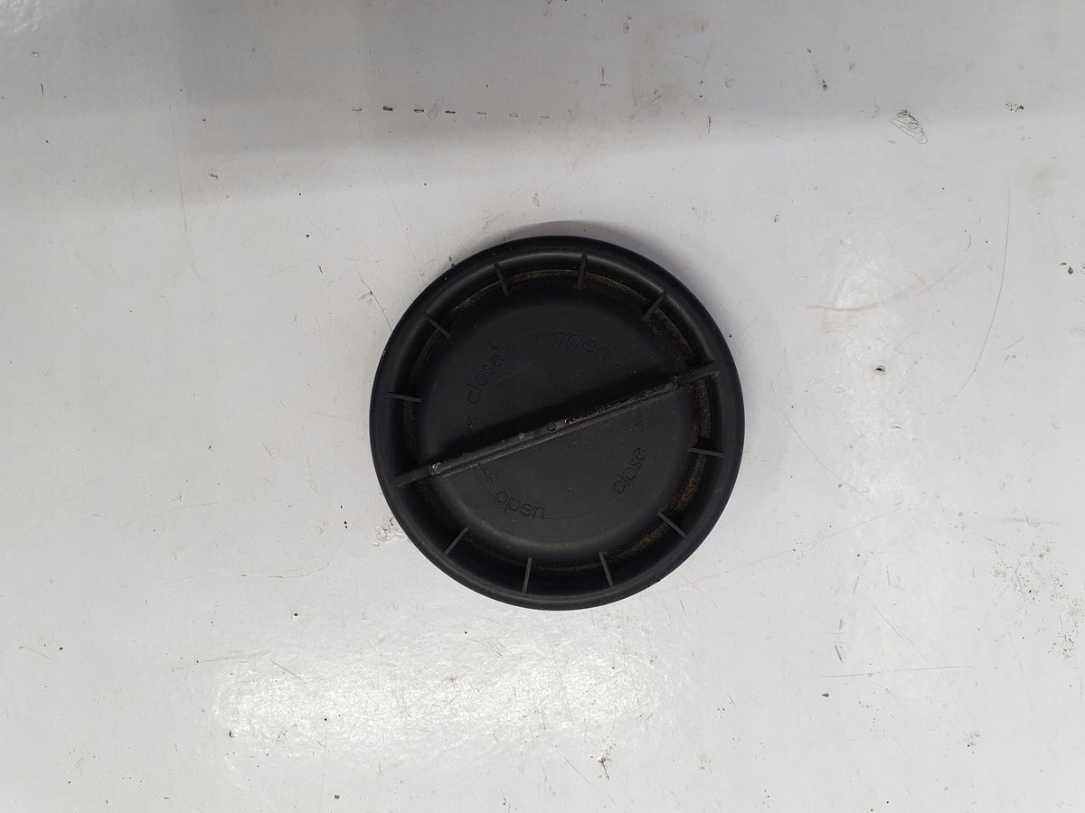 BMW 6 F06 LAMP CAP FRONT 1305219122
