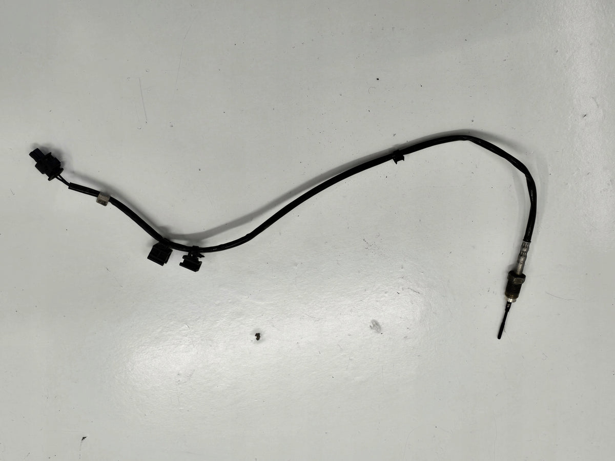 BMW 6 GT G32 17R EXHAUST TEMPERATURE SENSOR 3.0D 8589817