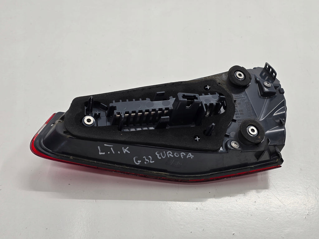 BMW 6 GT G32 17R LAMP LEFT REAR IN FLAP 7376485