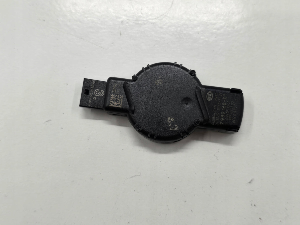BMW 6 GT G32 17R RAIN SENSOR 7939168