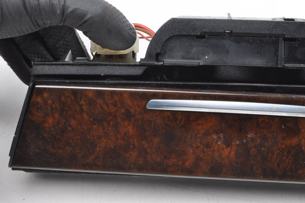 BMW 7 F02 ASHTRAY PANEL 9119317
