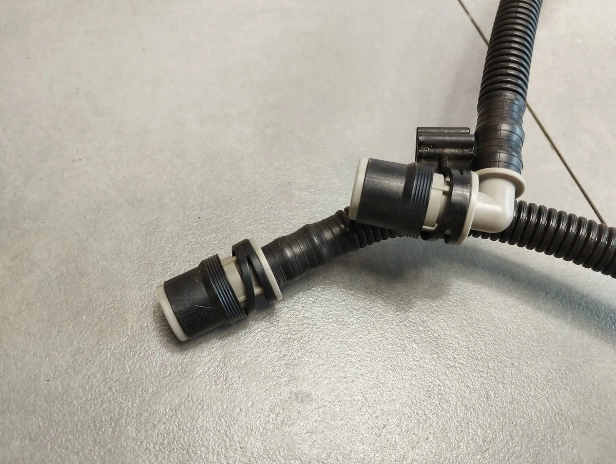 BMW 7 G11 750i HOSE CABLE