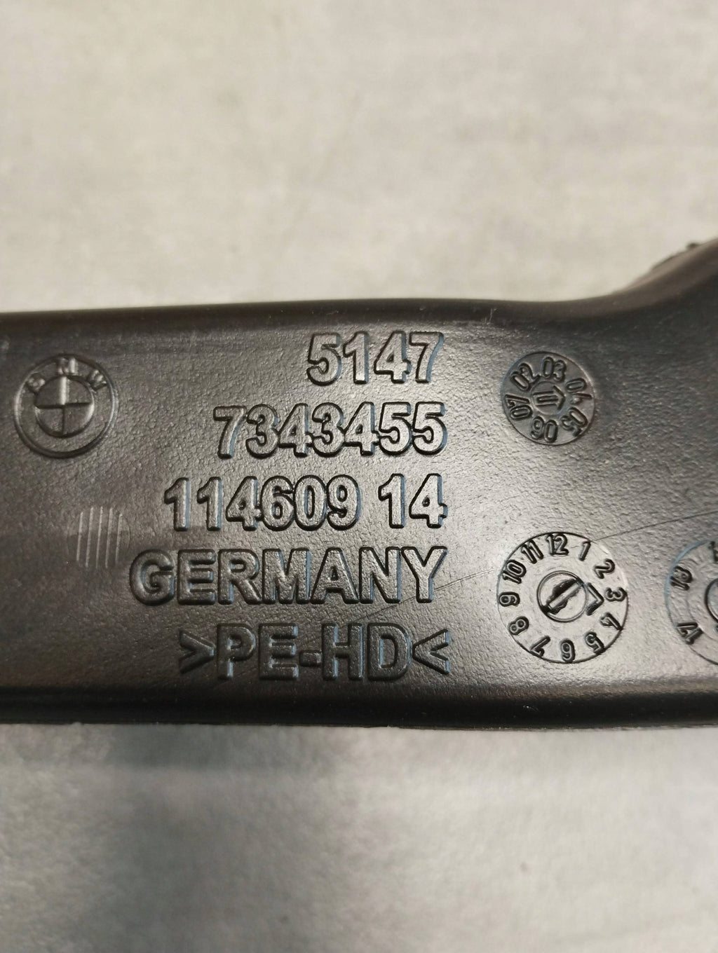 BMW 7 G11 AIR SUPPLY CHANNEL OF THE POST 7343455
