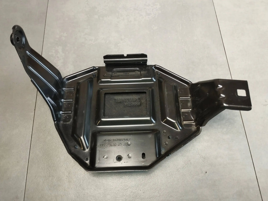 BMW 7 G11 BATTERY BRACKET 9323630