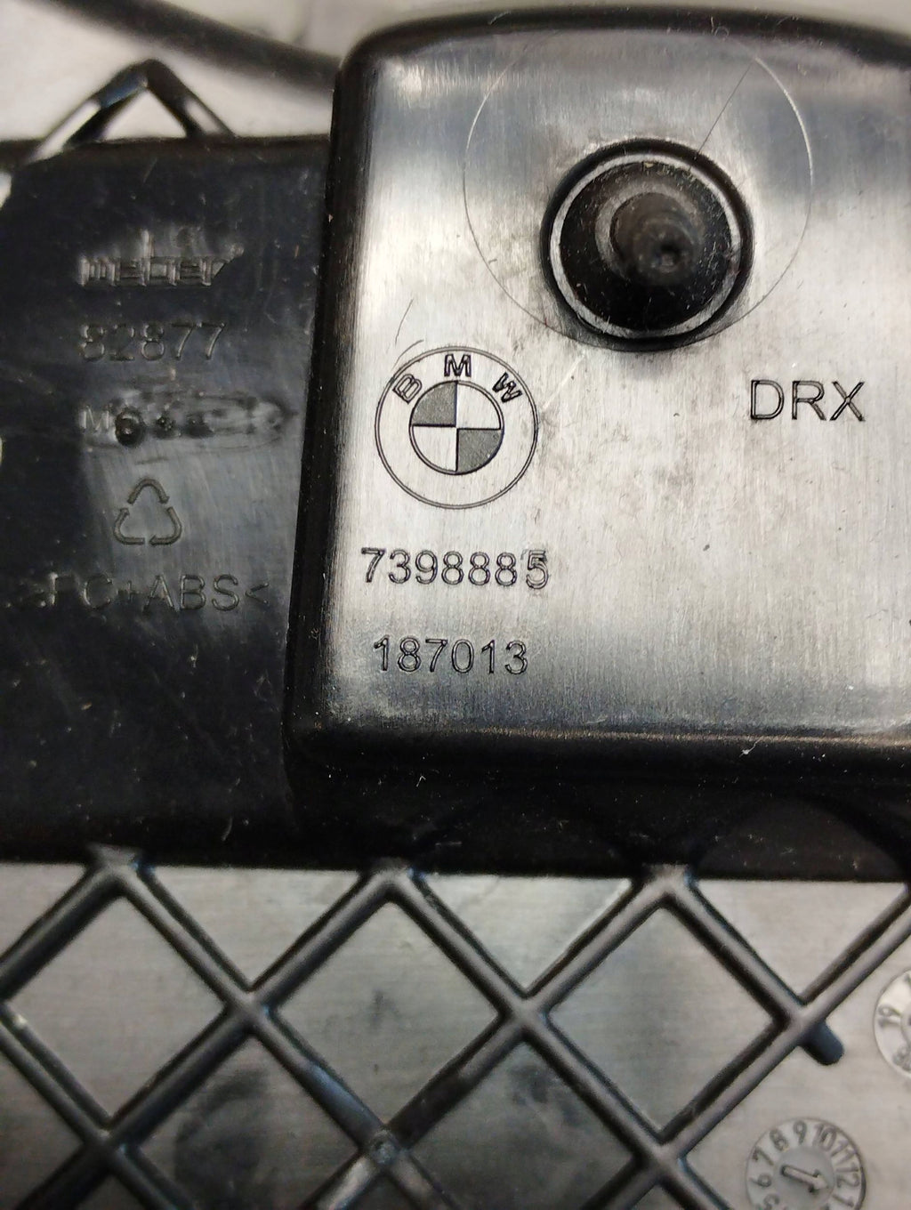 BMW 7 G11 DOOR ASHTRAY LEFT REAR 7398885