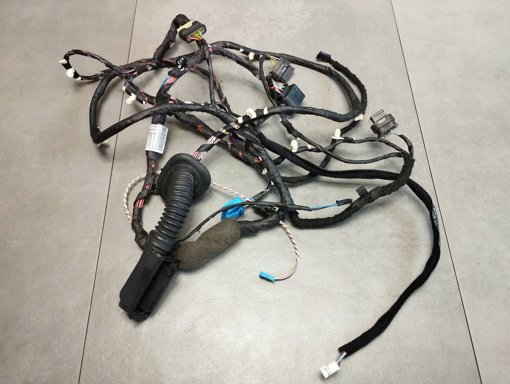 BMW 7 G11 DOOR HARNESS LEFT REAR 9425571 SOFT CLOSE