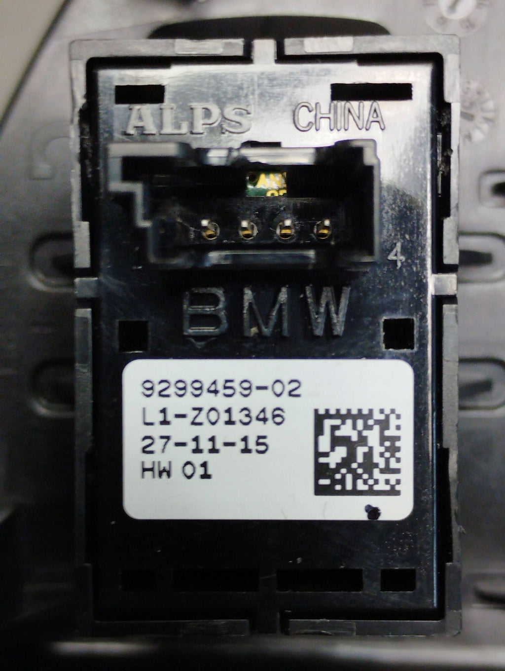 BMW 7 G11 FLAP OPENING SWITCH 9299459