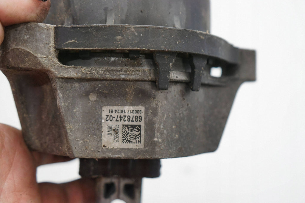 BMW 7 G11 G12 17R 3.0D PAW ENGINE CUSHION 6878247