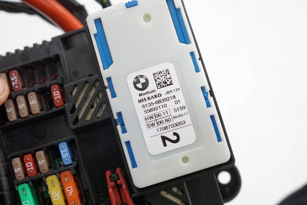 BMW 7 G11 G12 17R BOX FUSE BOX 6837091