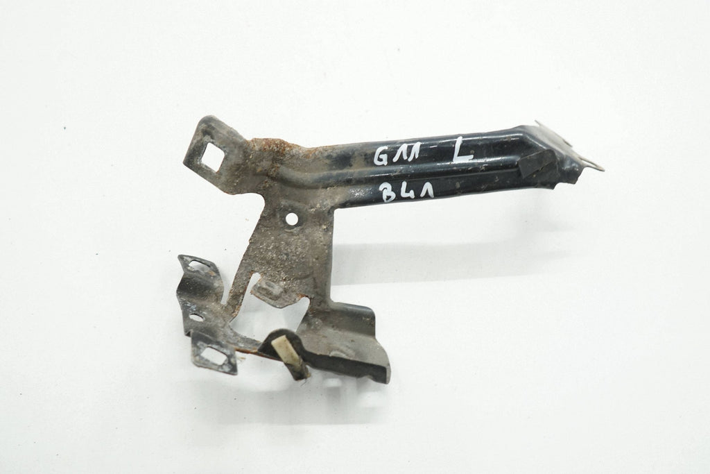 BMW 7 G11 G12 17R BRACKET FENDER MOUNT LEFT FRONT B41 7347423