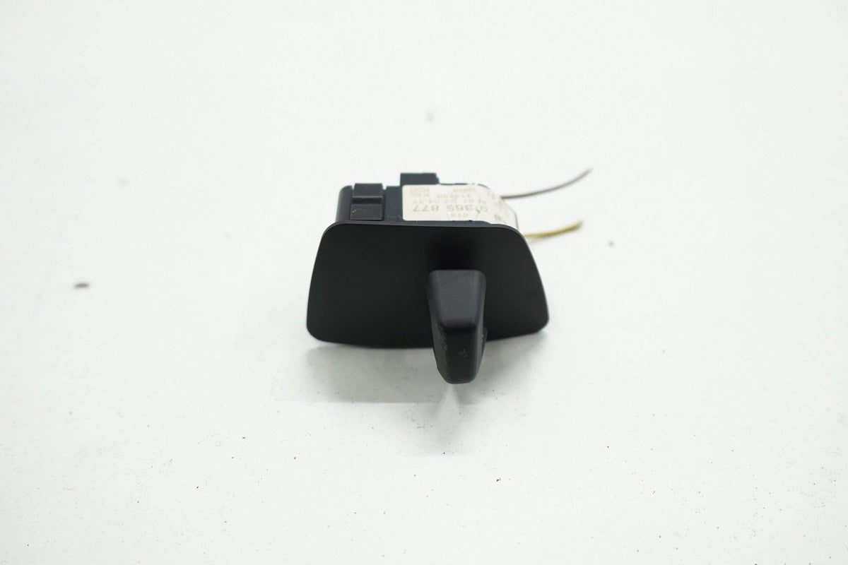 BMW 7 G11 G12 17R SWITCH STEERING WHEEL ADJUSTMENT BUTTON 9365877