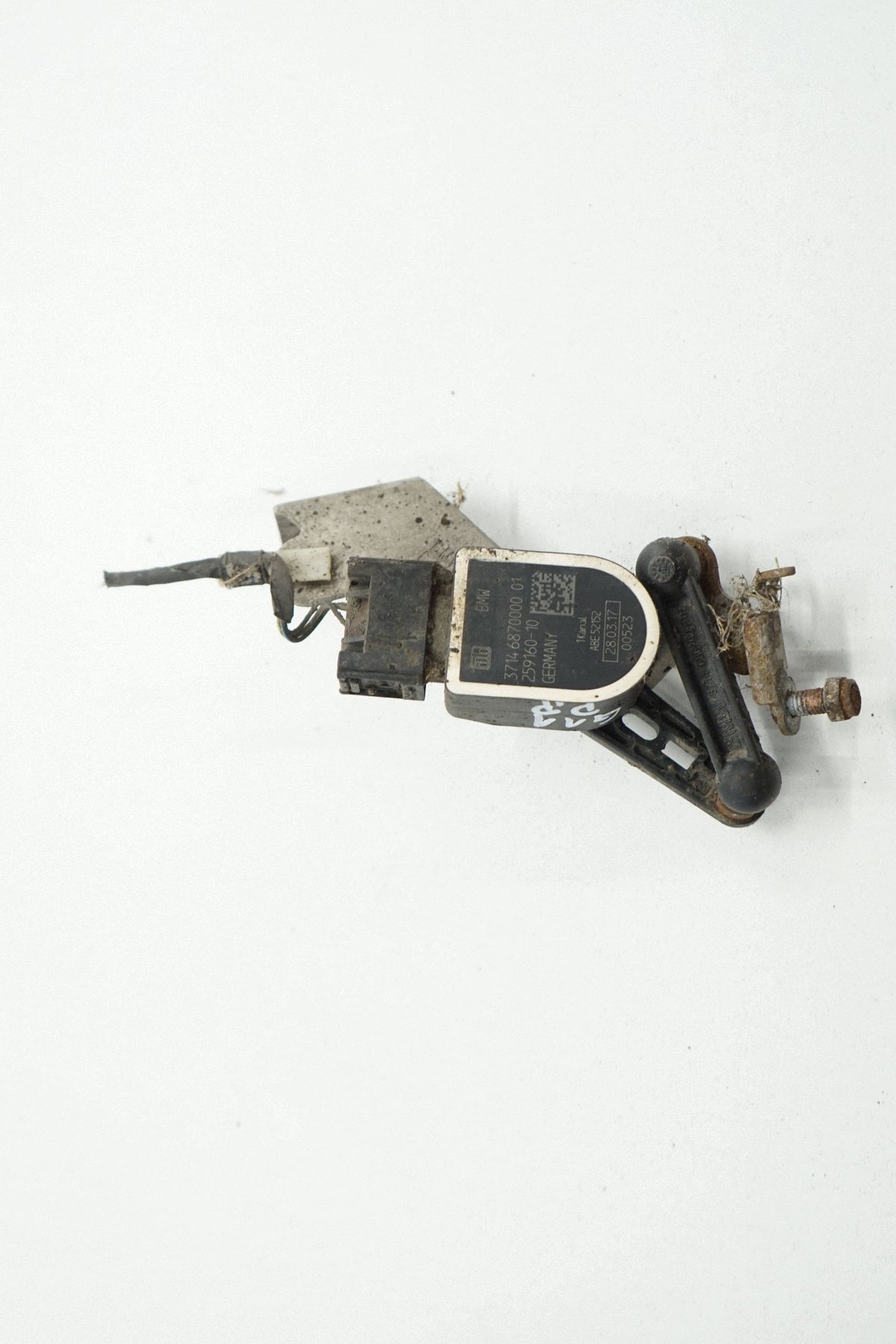 BMW 7 G11 G12 17R XENON LEVELING SENSOR FRONT 6870000