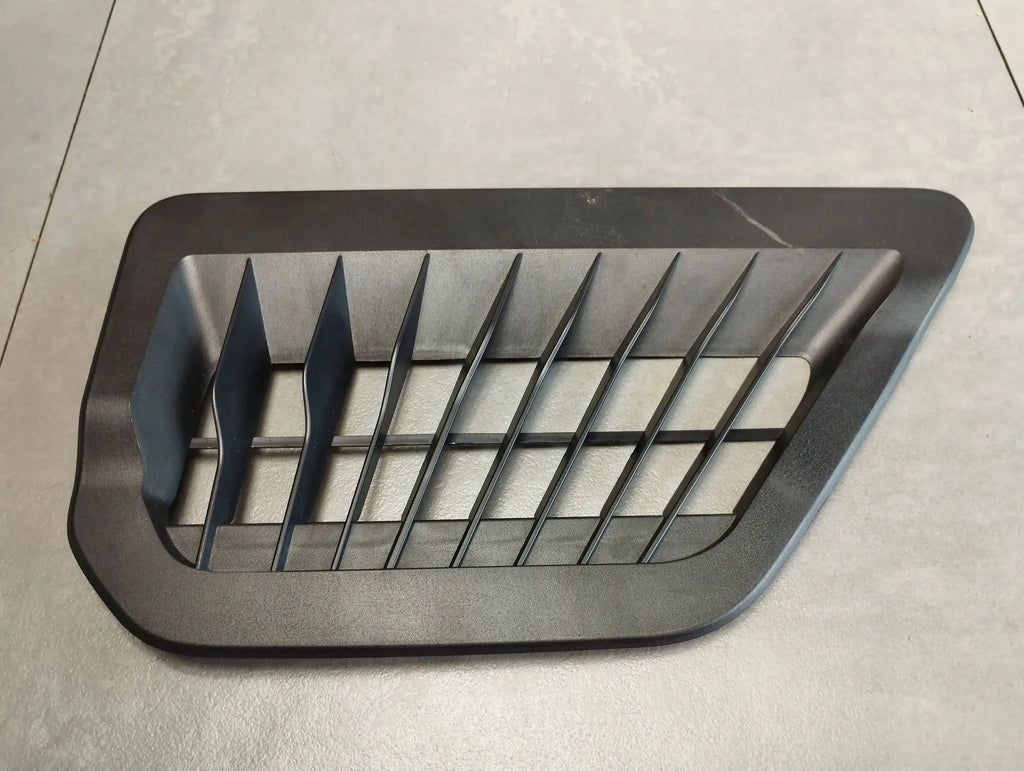 BMW 7 G11 GRILLE AIR INTAKE LEFT 7390747