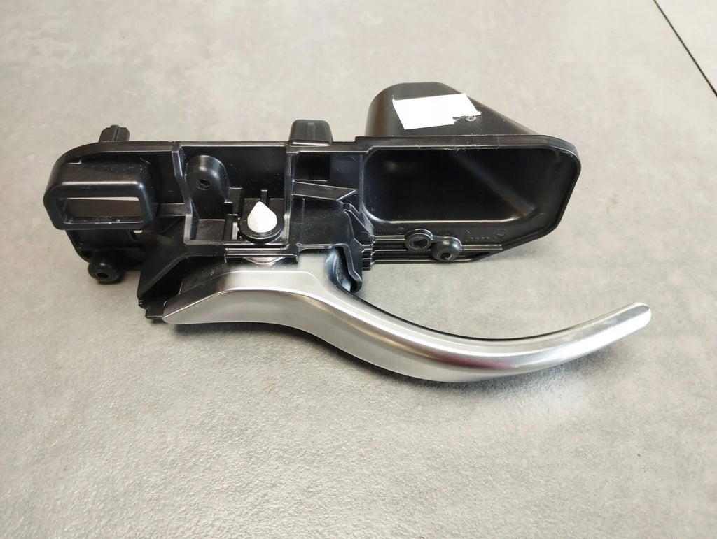 BMW 7 G11 INTERIOR DOOR HANDLE LEFT REAR