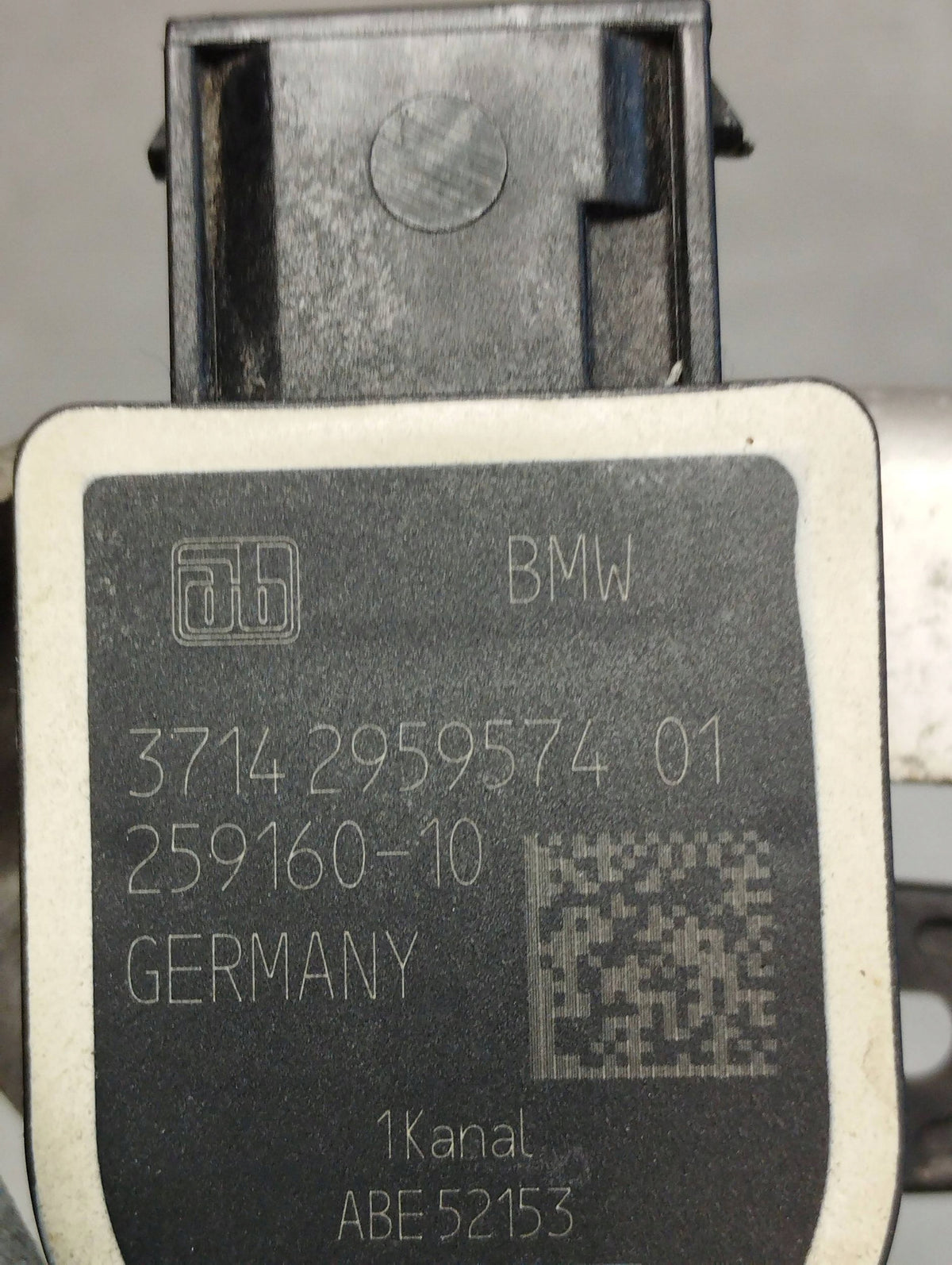 BMW 7 G11 LAMP LEVELING SENSOR 6869137