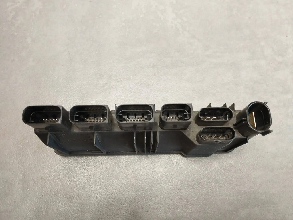 BMW 7 G11 POWER SUPPLY MODULE 8638552 0261S17144