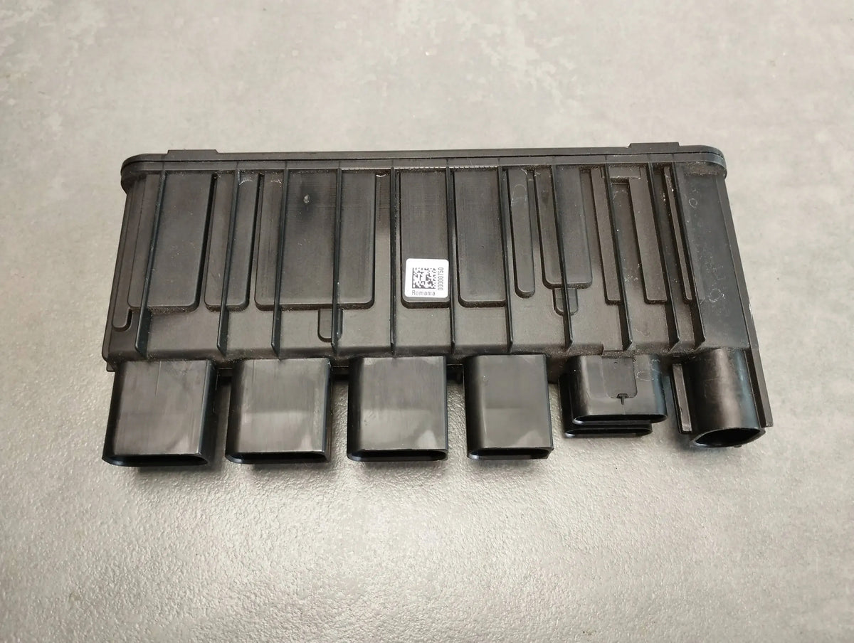 BMW 7 G11 POWER SUPPLY MODULE 8638552 0261S17144