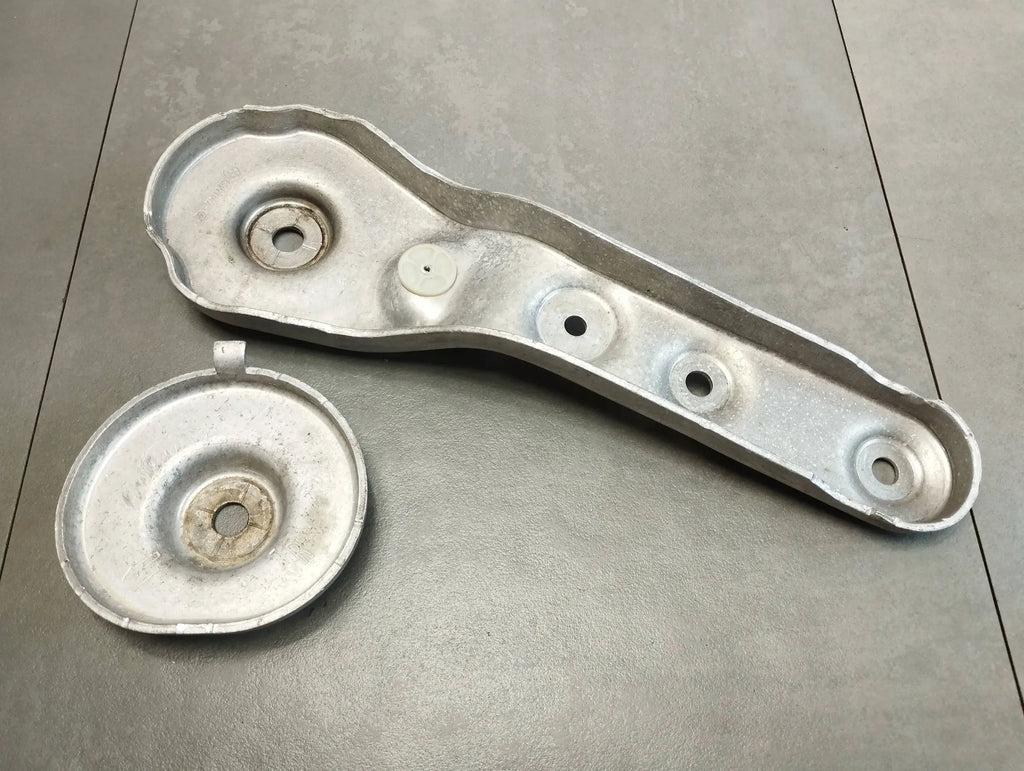 BMW 7 G11 REACTION BRACKET 6861142