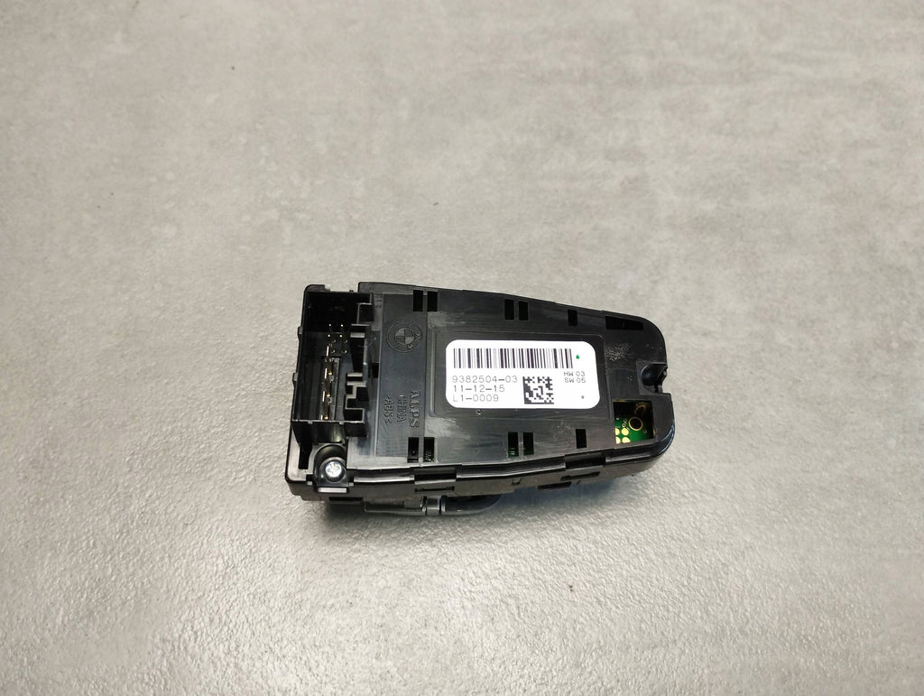 BMW 7 G11 ROLLER SHUTTER WINDOW SWITCH LEFT REAR 9382504