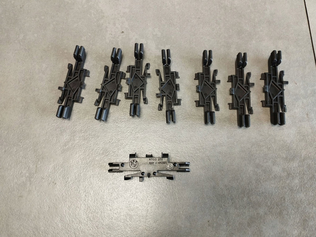BMW 7 G11 ROOF STRIP HITCH SET 7472264