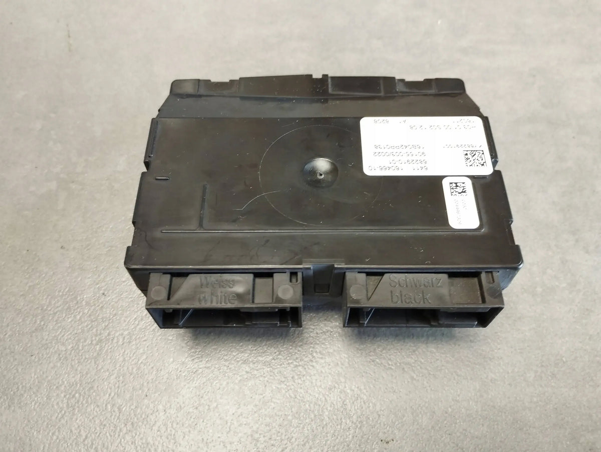 BMW 7 G11 TEMPERATURE CONTROL MODULE 6822910