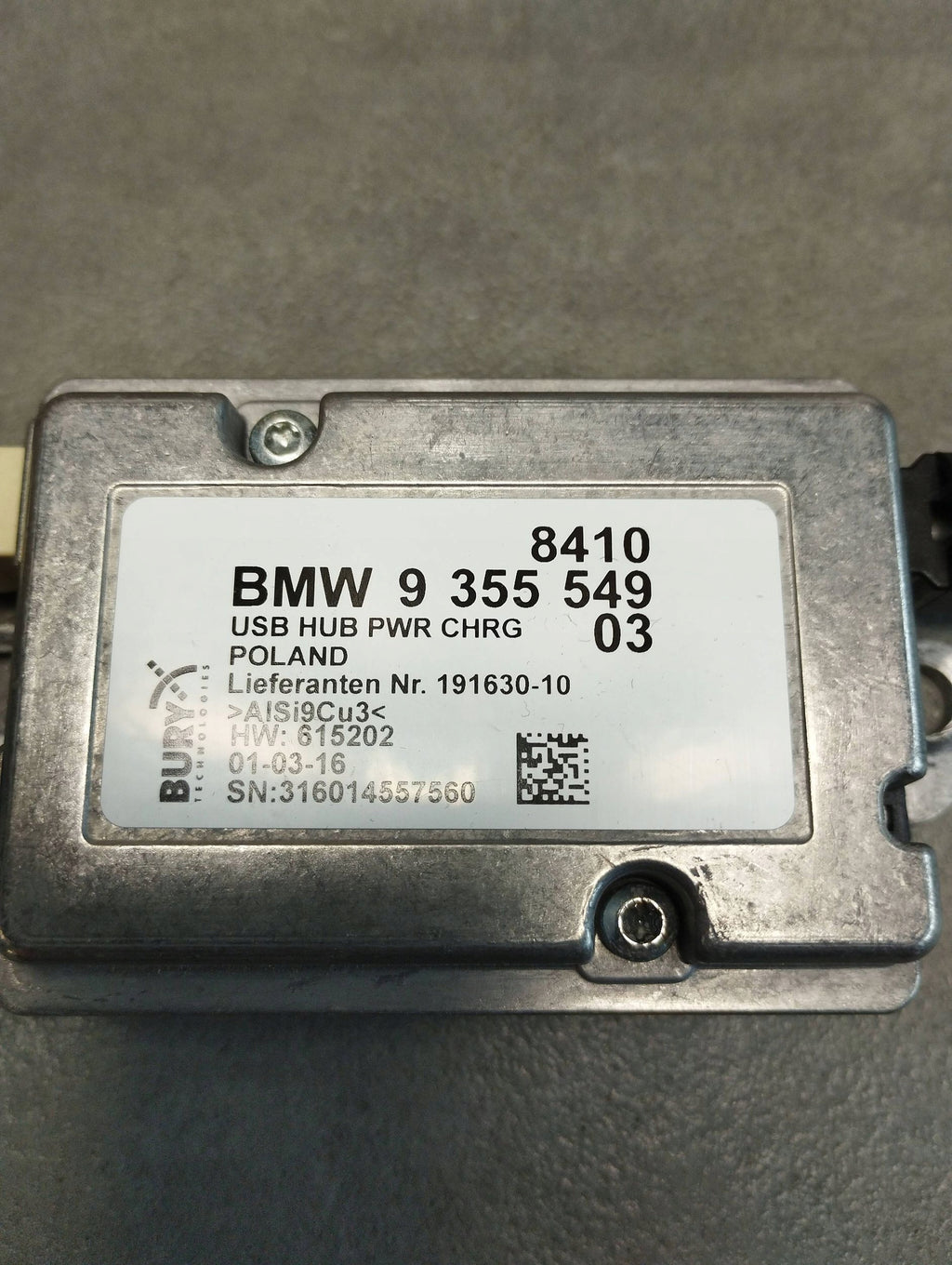 BMW 7 G11 USB 9355549 HUB MODULE