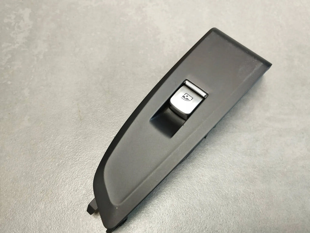 BMW 7 G11 WINDOW SWITCH LEFT 9299457 UK