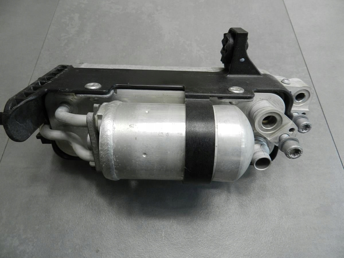 BMW 7 G12 AIR CONDITIONING CONDENSER 9309007