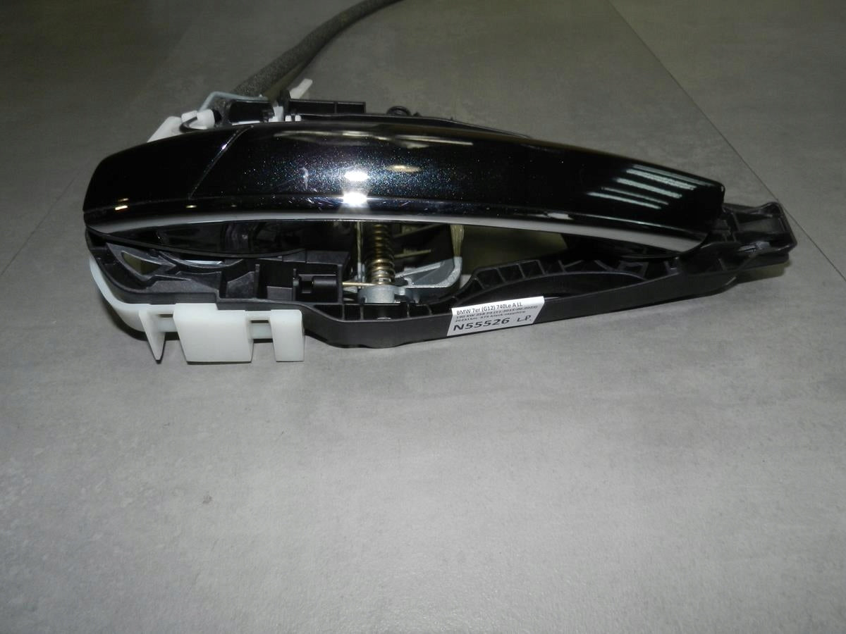 BMW 7 G12 HANDLE LEFT FRONT 475 KEYLESS