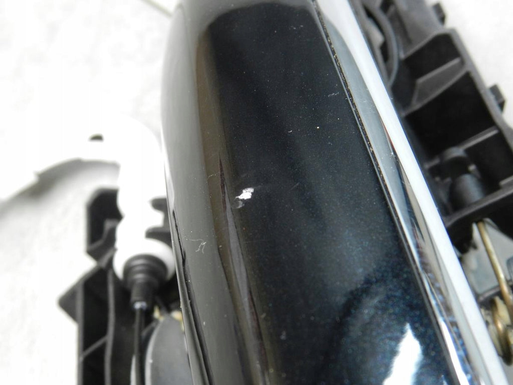 BMW 7 G12 HANDLE RIGHT REAR KEYLESS