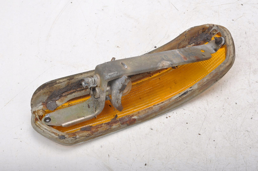 BMW E10 2002 TURN SIGNAL LEFT