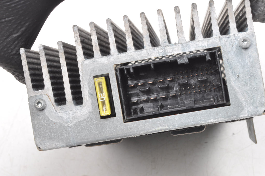 BMW E70 AMPLIFIER 9133913