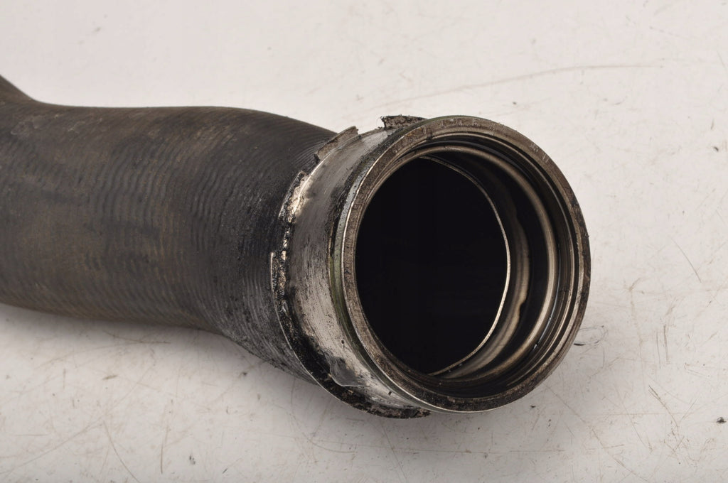 BMW E84 2.0 D INTERCOOLER HOSE