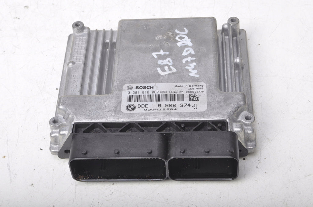 BMW E87 2.0 D ENGINE COMPUTER 8506374-01